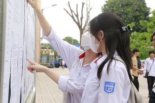 Bản tin 15/3: Điểm danh những trường đại học tăng học phí trong năm 2025