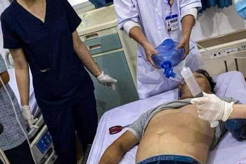 Tạm giữ đối tượng dùng dao sát hại người khác do mâu thuẫn tiền bạc