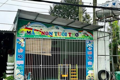 Triệu tập người liên quan vụ bé trai bị ô tô của phụ huynh tông tử vong