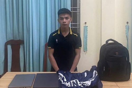 Tạm giữ nam thanh niên đột nhập ký túc xá lấy nhiều tài sản rồi gửi về quê
