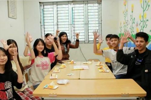 'Người mẹ' viết nên những câu chuyện đẹp bằng ngôn ngữ trái tim