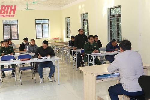 Cầu nối giữa Đảng với Nhân dân vùng biên