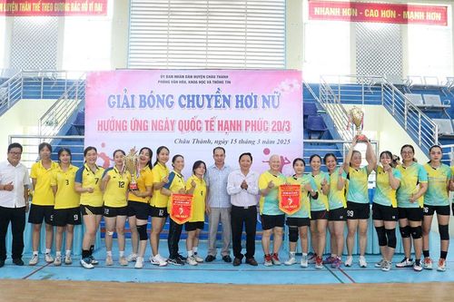 Sôi nổi Giải bóng chuyền hơi huyện Châu Thành hưởng ứng Ngày Quốc tế hạnh phúc 20/3