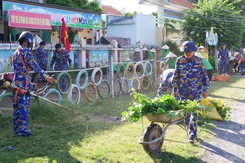 Các đơn vị quân đội ra quân Ngày thứ Bảy tình nguyện