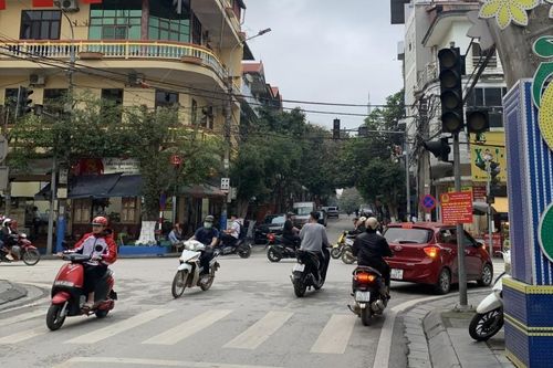 Thành phố Lạng Sơn: Cần sớm khắc phục tình trạng mất tín hiệu đèn giao thông tại ngã tư đường Minh Khai - Lê Lai