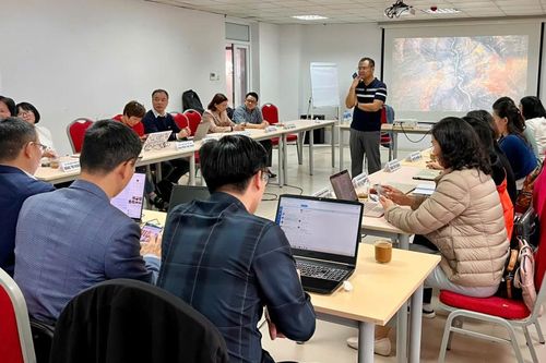 Tập huấn kỹ năng sản xuất video và ứng dụng AI cho báo điện tử trên thiết bị di động