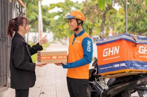 Đề xuất miễn thuế nhập khẩu với đơn hàng dưới 2 triệu đồng:Xem xét kỹ lưỡng, tránh 'lợi bất cập hại'