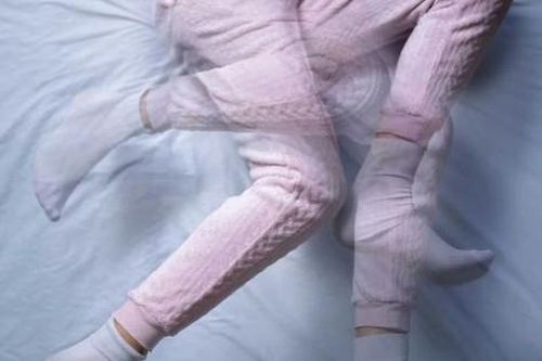 Hội chứng chân không nghỉ: Nguyên nhân, biểu hiện, cách điều trị và phòng bệnh