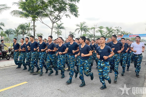 Hơn 3.000 người hưởng ứng 'Ngày chạy Olympic vì sức khỏe toàn dân' tại Đà Nẵng
