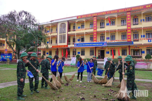 Tuổi trẻ Lữ đoàn 297 tích cực hưởng ứng Ngày cao điểm 'Tình nguyện xây dựng đô thị văn minh'