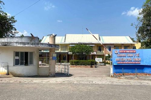 Điều khiển xe múc vô ý làm chết người