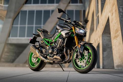 Kawasaki Z900SE 2025 chốt giá từ 285 triệu đồng, chờ về Việt Nam