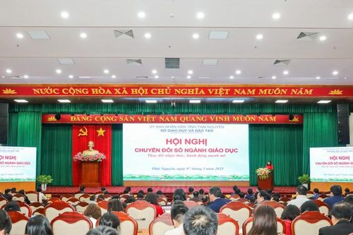 Tạo động lực giáo dục từ khoa học công nghệ, đổi mới sáng tạo, chuyển đổi số