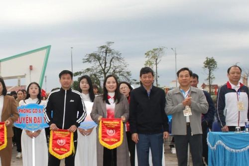 Thúc đẩy phong trào rèn luyện sức khỏe trong các đơn vị, trường học