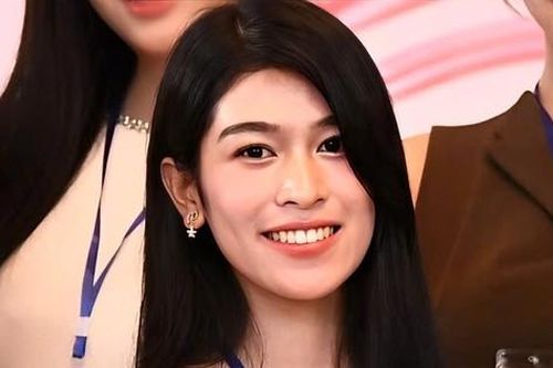 Cô gái 19 tuổi trôi chảy tiếng Anh - Pháp ở Hoa hậu Việt Nam: 'Phần thi nhân trắc học khó như lời đồn'