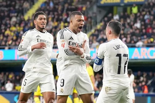 Real Madrid 'phả hơi nóng' vào đại chiến Atletico Madrid-Barcelona