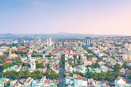 Pleiku: 50 năm những thành quả ấn tượng