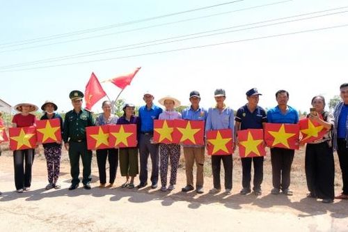 Tỉnh Đoàn Lâm Đồng phối hợp tổ chức chương trình Tháng Ba biên giới – Nghĩa tình biên cương