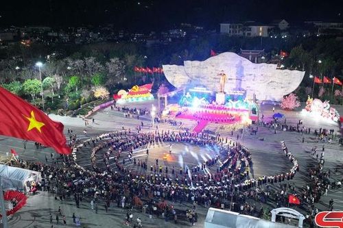 Lễ hội Hoa ban thành phố Sơn La năm 2025 thành công tốt đẹp