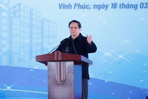 Thủ tướng: 'Các nhà đầu tư nhà ở xã hội đã hứa là phải làm'
