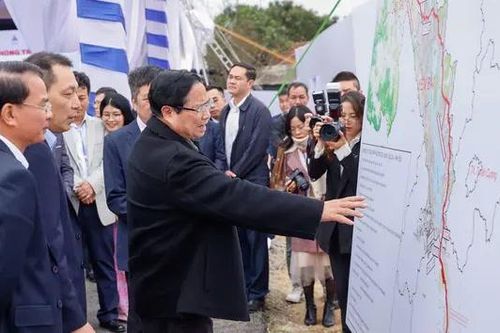 Khởi công Dự án đường dây 500 kV Lào Cai-Vĩnh Yên