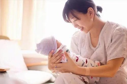 Sinh con thứ hai - nghỉ thêm một tháng
