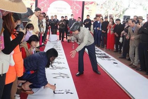 Khai hội truyền thống Văn Miếu Mao Điền - tôn vinh truyền thống hiếu học, khoa bảng và đạo học xứ Đông