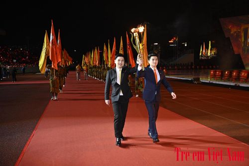 'Nhất Tâm – Trí Sáng – Vươn Tầm' cùng SHB và T&T Group vững vàng tiến vào kỷ nguyên mới