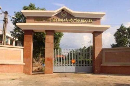 Nhiều cụ già, người khuyết tật ở Đắk Lắk nhập viện vì bệnh kiết lỵ