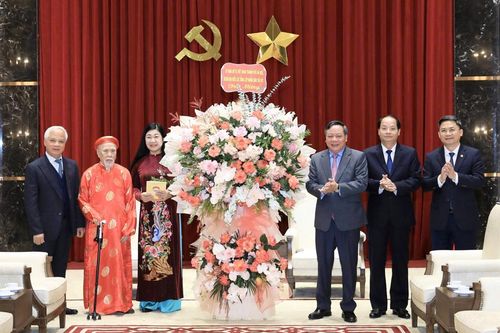Nhân dân Thủ đô vô cùng tự hào về truyền thống cách mạng và thành tựu to lớn Hà Nội đã đạt được