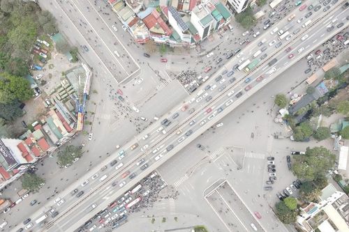 Điều chỉnh lại giao thông nút Lê Văn Lương - Khuất Duy Tiến - Tố Hữu