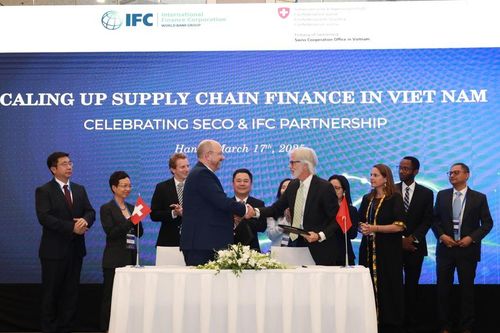 IFC, SECO hỗ trợ 500.000 DN Việt Nam tiếp cận nguồn vốn 35 tỷ USD