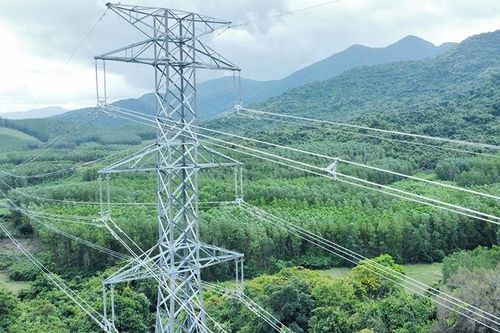 Đóng điện giai đoạn 1 dự án nâng tải đường dây 220kV Quảng Ngãi – Quy Nhơn