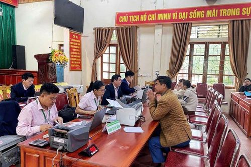 Điểm tựa vững chắc cho người dân phát triển kinh tế và cải thiện cuộc sống