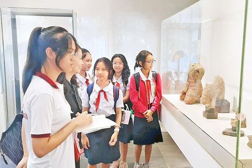 Xây dựng xã hội học tập suốt đời