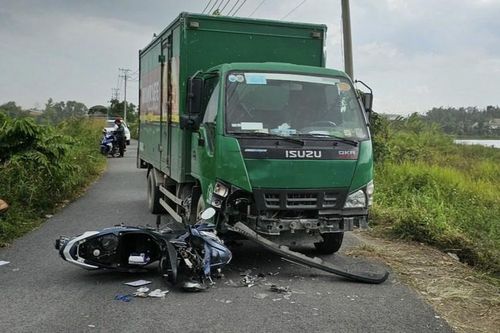 Tìm nhân chứng vụ tai giao thông khiến 1 người chết ở Hưng Yên