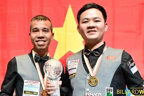 Quyết Chiến và Phương Vinh về nhì giải carom 3 băng đồng đội thế giới
