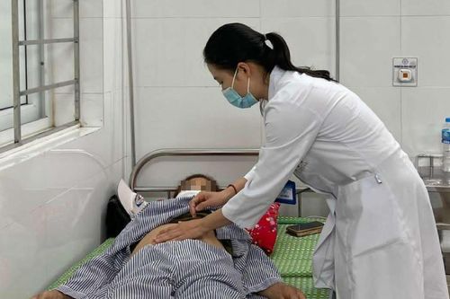 Mê ăn một loại rau, người phụ nữ mắc bệnh tưởng nhầm ung thư gan