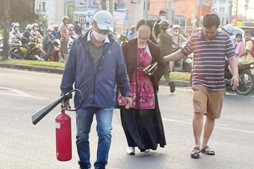 2 yếu tố nguy hiểm nhìn từ vụ nữ tài xế vi phạm nồng độ cồn, có thư tiêu cực lúc lái xe