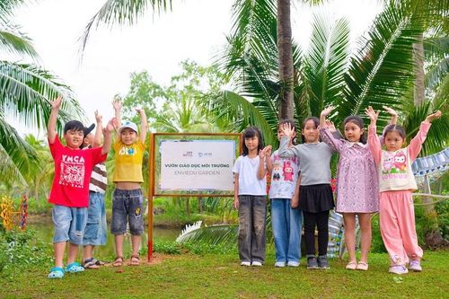 'Nhà khoa học nhí' khám phá vườn giáo dục môi trường độc nhất Quy Nhơn