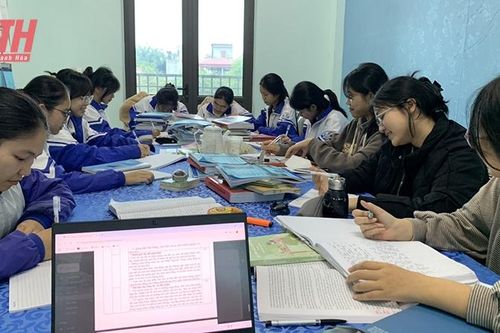Tập trung ôn thi cho học sinh sau khi công bố môn thi thứ 3