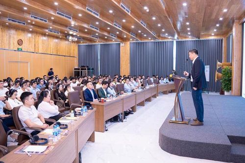 Thị trường hàng hóa phái sinh Việt Nam trước cơ hội mở rộng hợp tác và phát triển bền vững