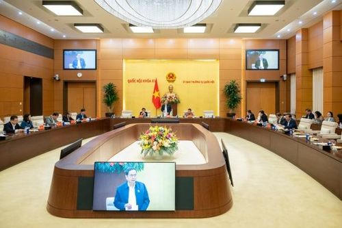 Chuẩn bị sắp xếp cấp xã; sau khi sửa đổi hiến pháp mới nghiên cứu xem xét bỏ cấp huyện, sắp xếp cấp tỉnh