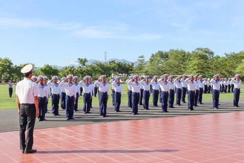 Lữ đoàn 101 kiểm tra chất lượng huấn luyện chiến sĩ mới