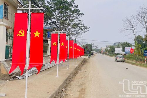 Phú Thịnh 'khoác áo mới'