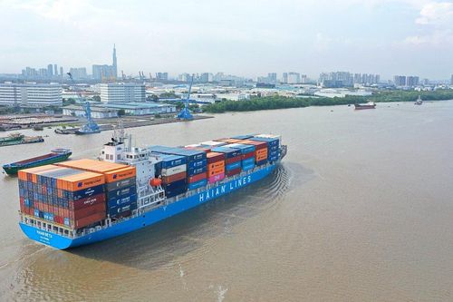Không ngại cạnh tranh, Xếp dỡ Hải An (HAH) sẽ mở rộng các tuyến vận tải 'Nội Á'