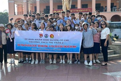 Trường THCS Thị Trấn 2: Chú trọng giáo dục văn hóa lịch sử, truyền thống