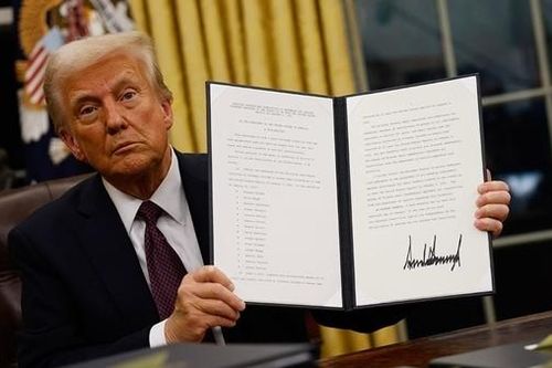 VOA và RFA dừng hoạt động do Chính phủ Mỹ cắt giảm ngân sách