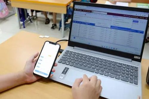 Hà Nội mở rộng thí điểm học bạ số