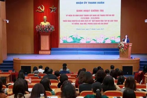 Sinh hoạt chính trị kỷ niệm 95 năm Đảng bộ Hà Nội